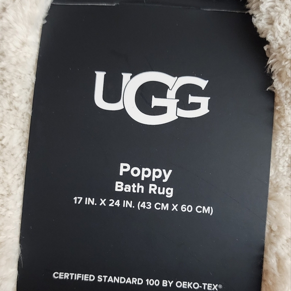UGG Poppy Bath Rug 17x 24" Ivory - Picture 1 of 3